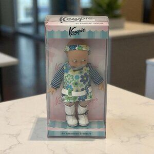 Kewpie Doll 2013 Charisma 8in Flower Power Go Go Boots NOS In Box